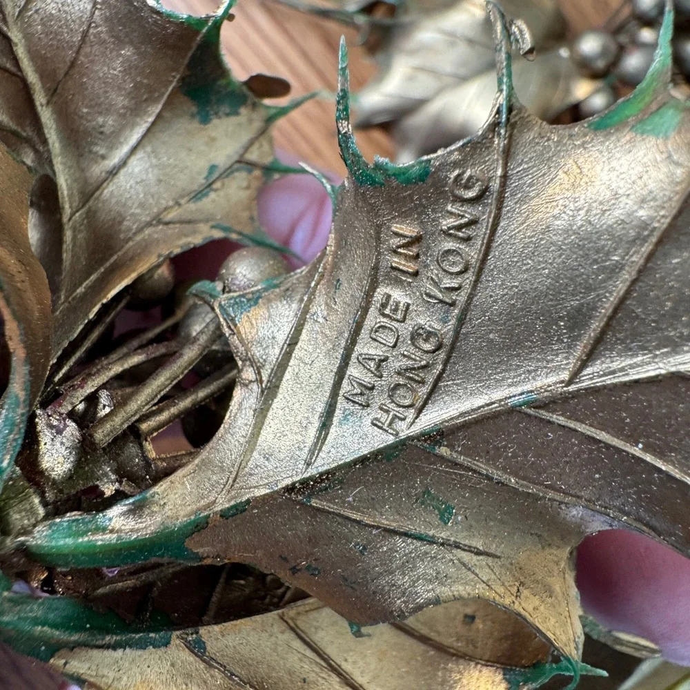 Vintage Metallic Gold‎ Artificial Poinsettia Holly Berry Picks Christmas Decor
